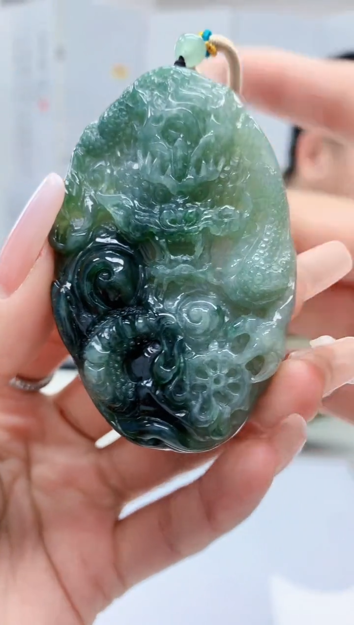 【闪购商品】定制翡翠未镶嵌4812lr-毛货挂件60