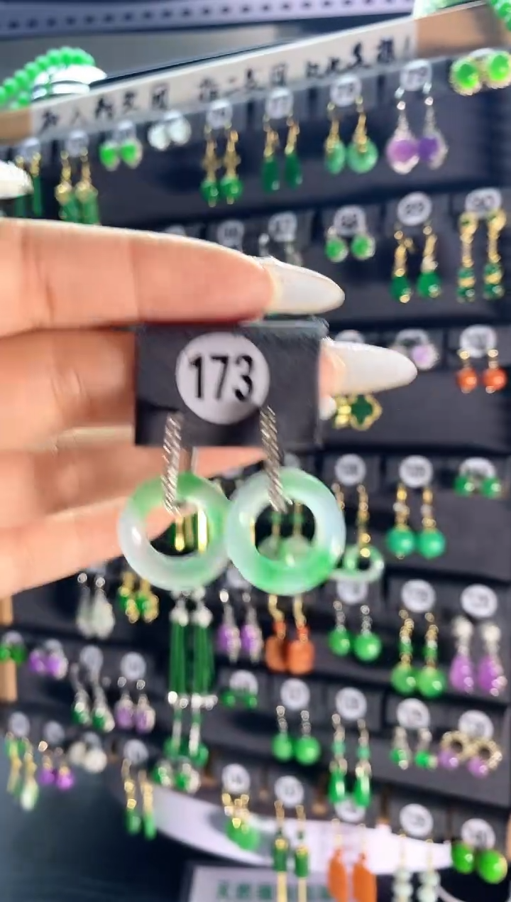 【闪购商品】翡翠耳饰银S925镶嵌173...