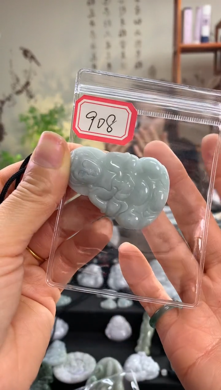 【闪购商品】翡翠颈饰未镶嵌观音 908