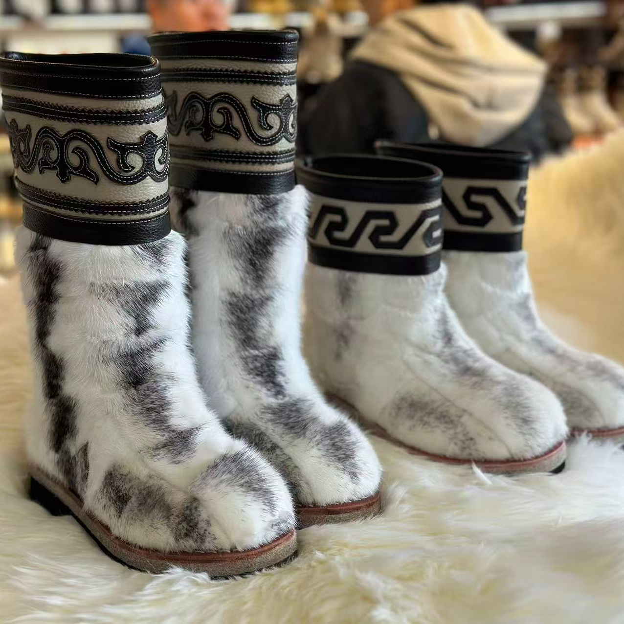 冬季女貂靴洋气保暖时尚