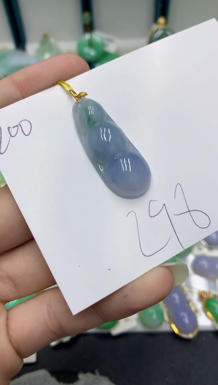 【闪购商品】翡翠颈饰18K金镶嵌翡翠