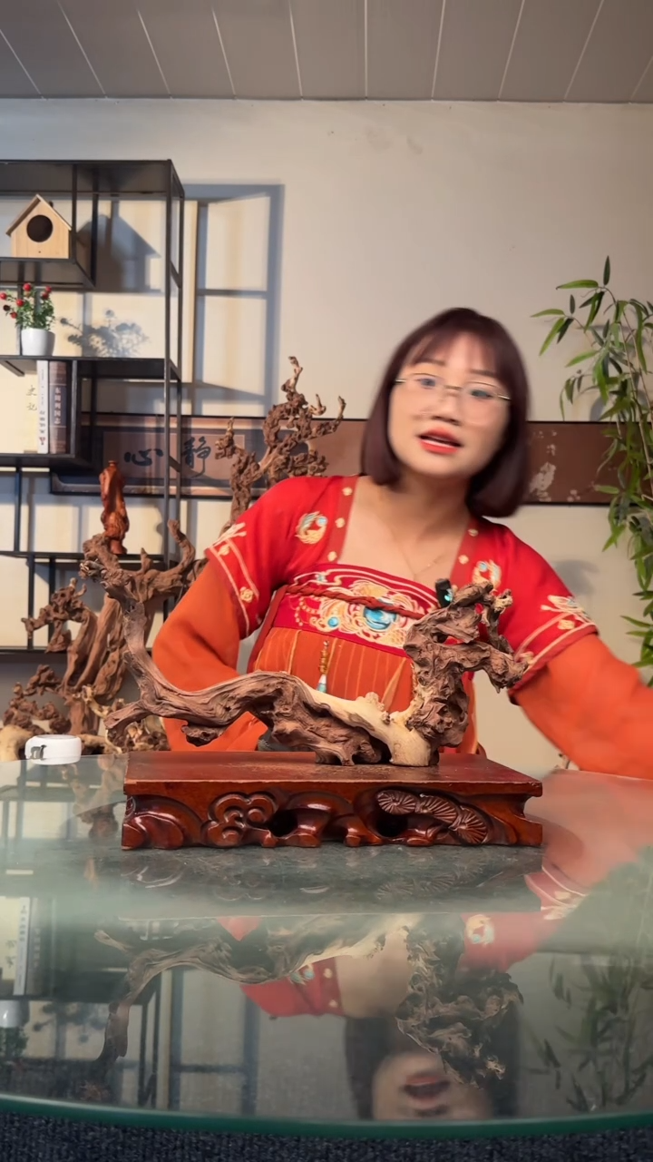 幸**️金丝红木红木607