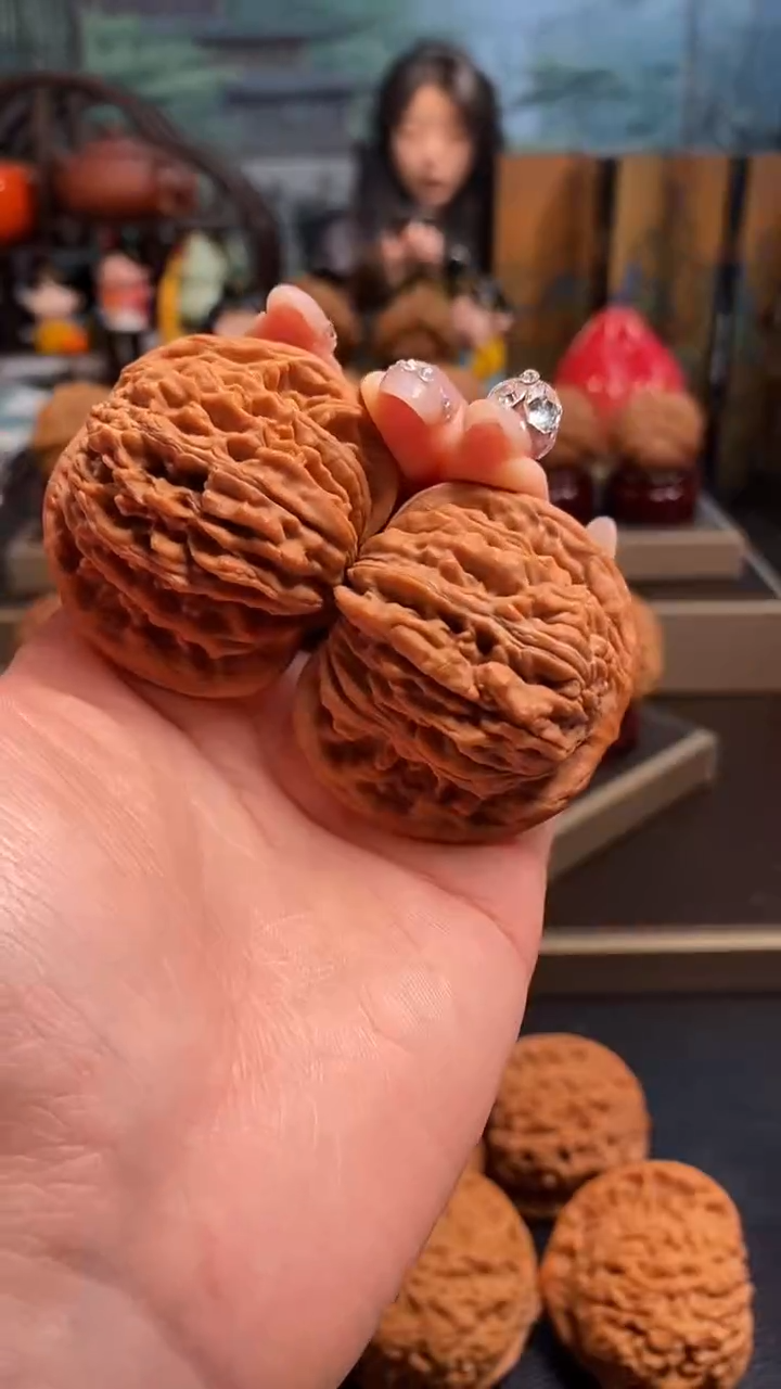 【闪购商品】文玩核桃吊坠K185四座楼45