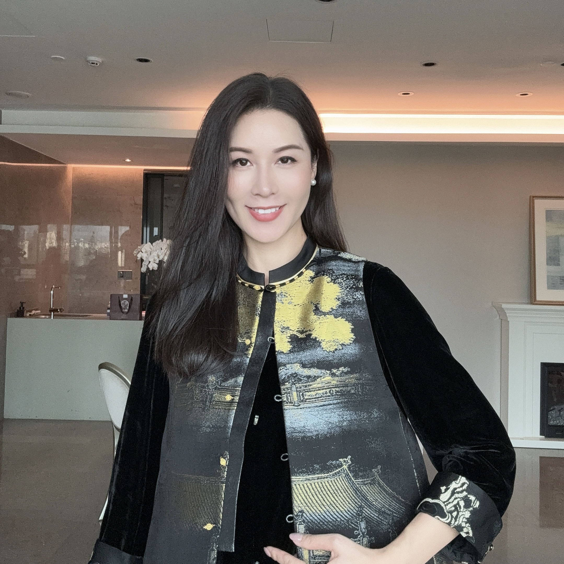 【上久楷汉宫秋月】高奢夹棉盘金扣宋锦马甲CD2167701