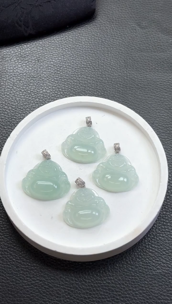 【闪购商品】翡翠颈饰18K金镶嵌佛公多样性发一