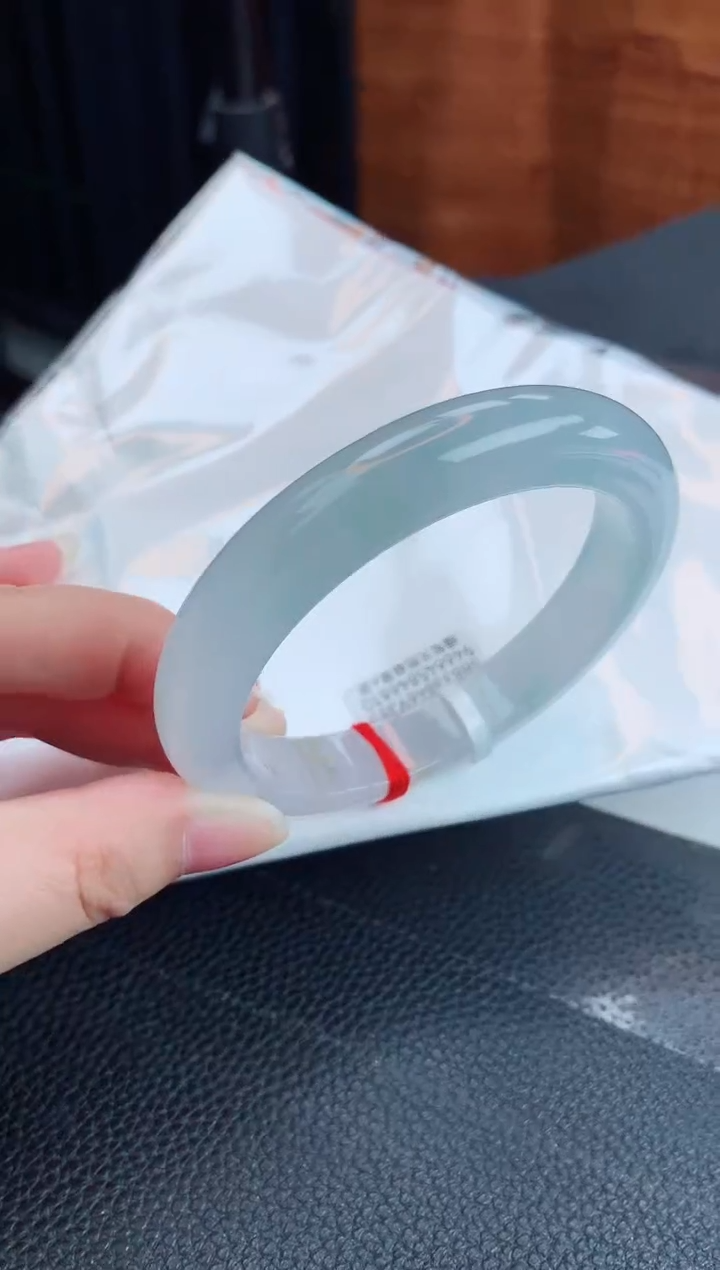 【闪购商品】翡翠手镯未镶嵌缅甸天然翡翠A货手镯