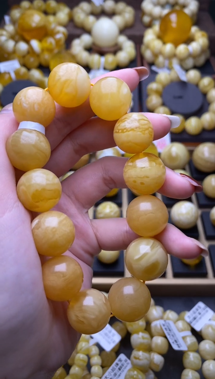 【闪购商品】琥珀裸石未镶嵌大小姐珠宝严选100