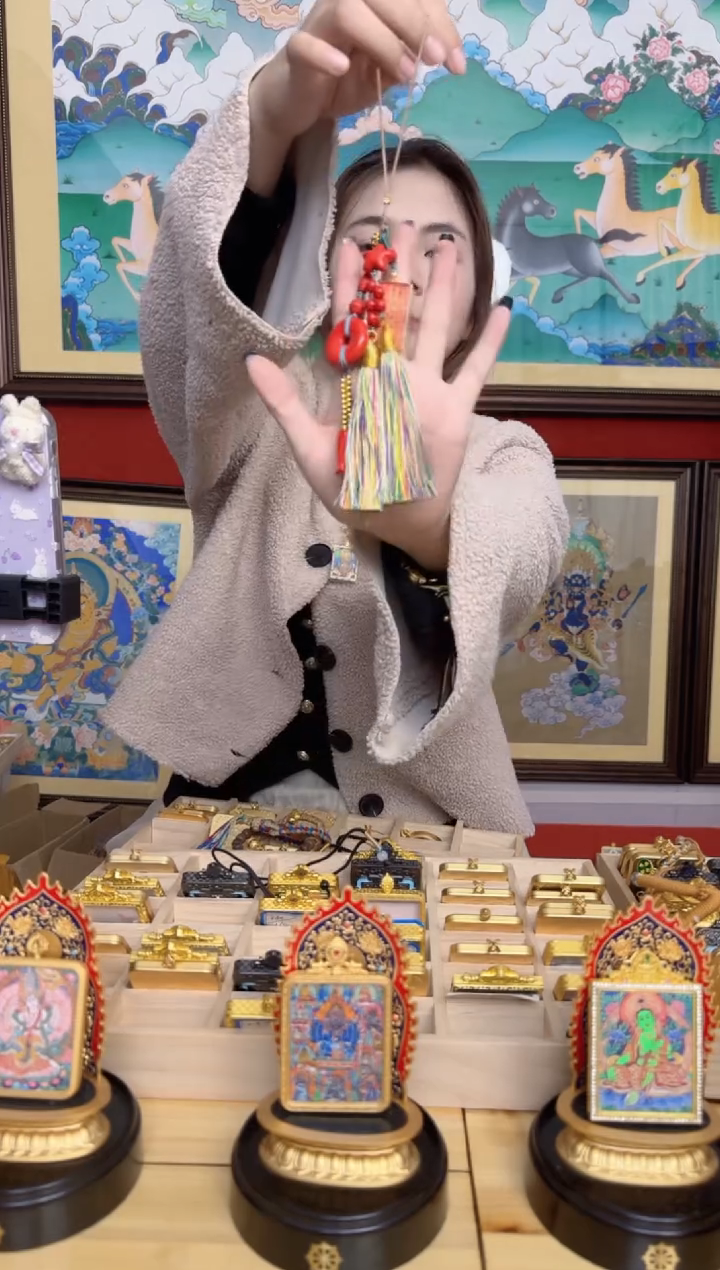 吊坠车挂-热贡纯手绘-安安