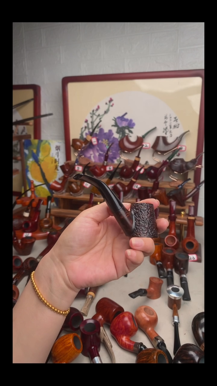 石楠木烟斗手工打磨
