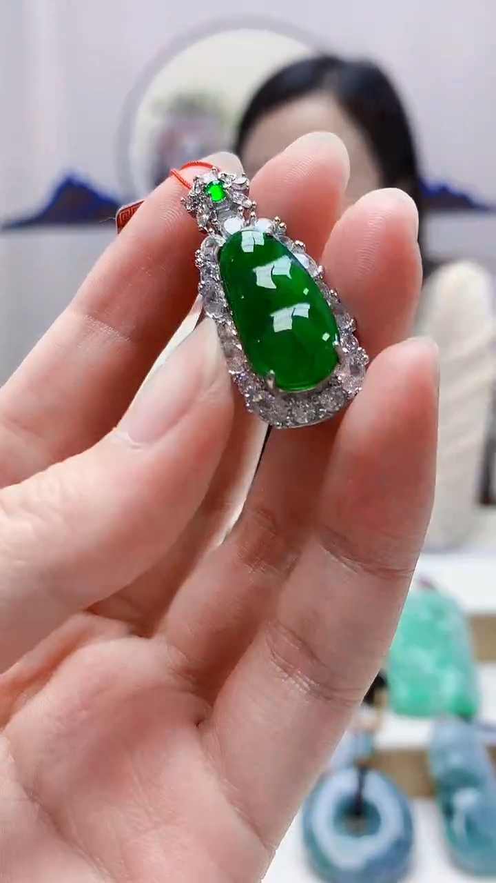 未镶嵌定制翡翠4852zm-毛货挂件豆子33