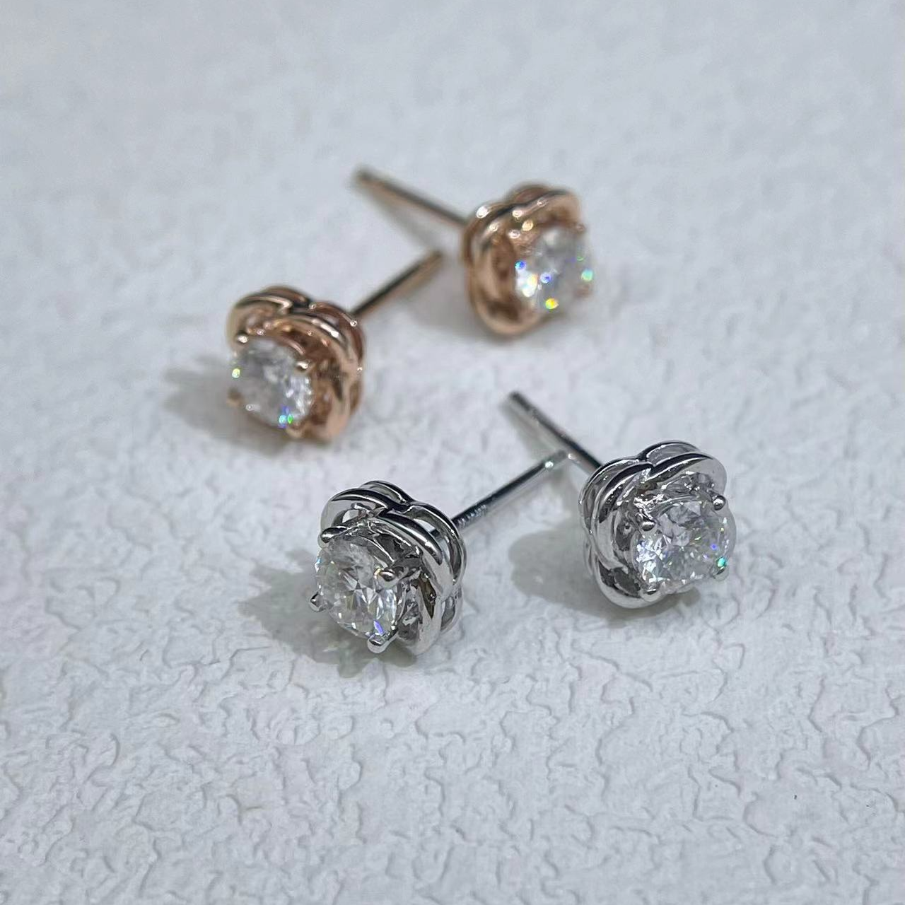 925银银制品 AU750四叶草耳钉 多样性发货一件