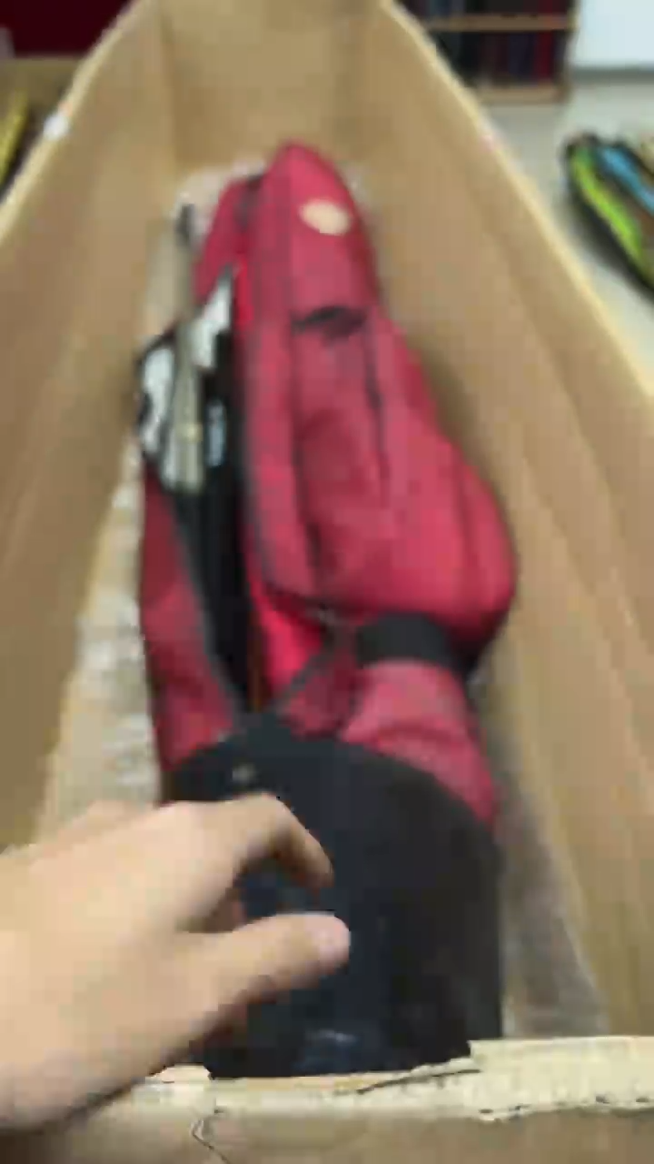 皮*很鱼竿 孤品 微瑕疵 以直播间讲解为主 不包邮
