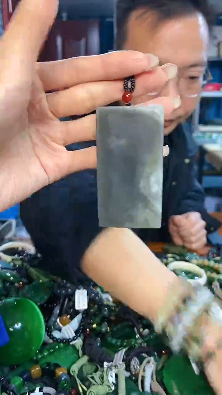 未镶嵌和田玉挂件1