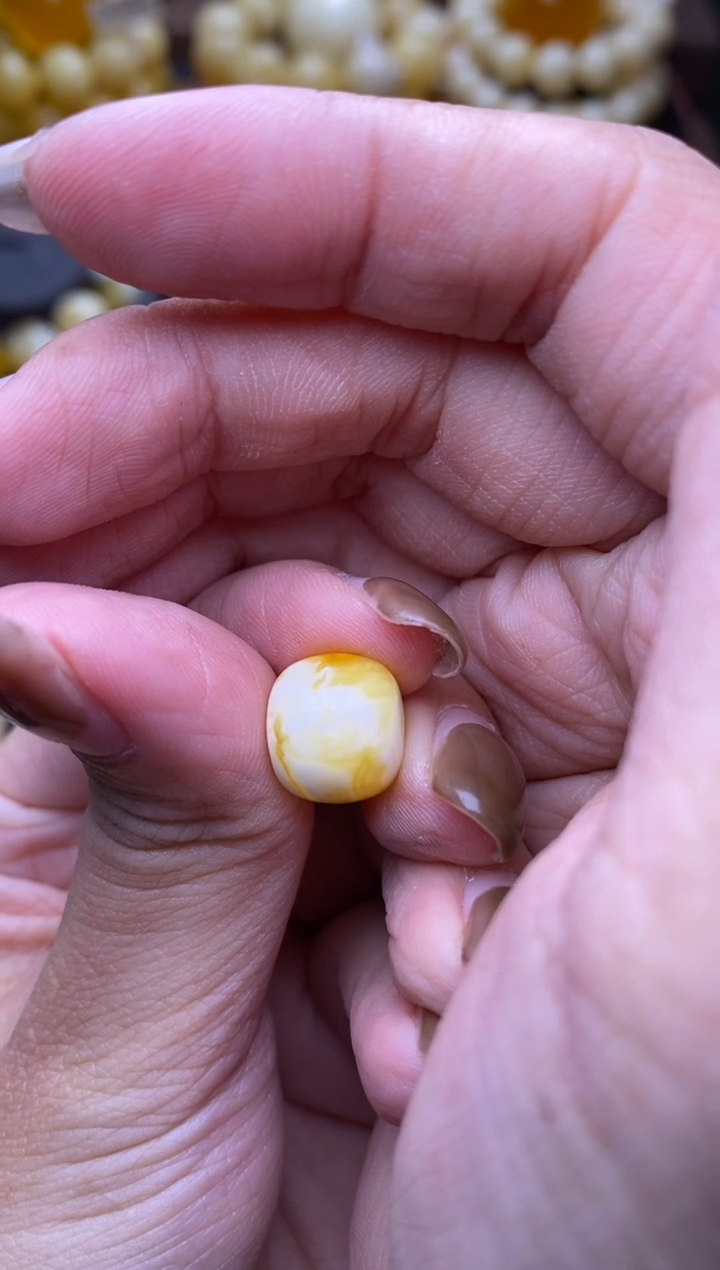 【闪购商品】琥珀裸石未镶嵌大小姐珠宝严选106