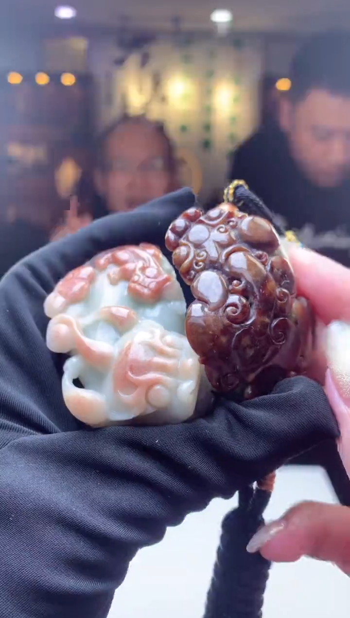 【闪购商品】定制翡翠未镶嵌挂件发货（拍一发一）