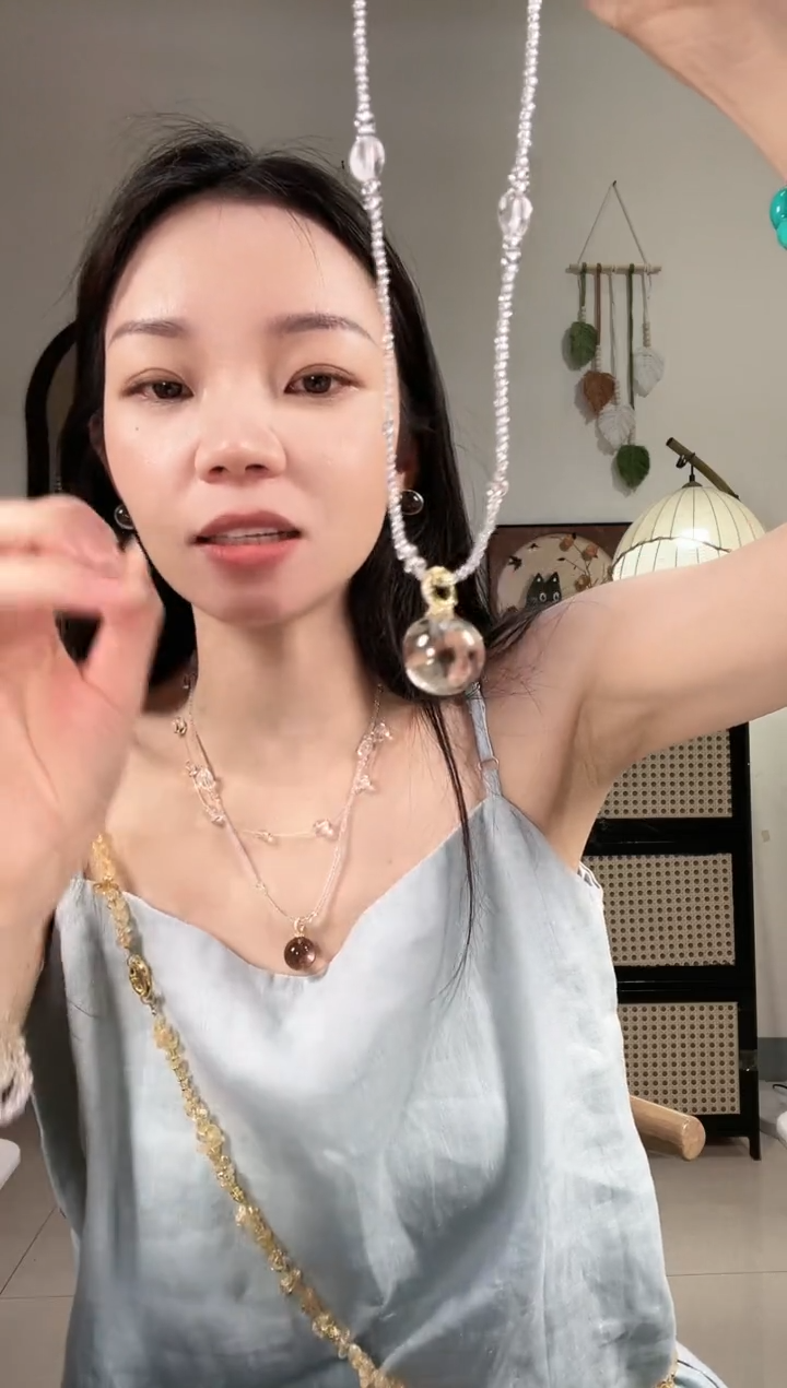 未镶嵌颈饰水晶Q877QQQQQ