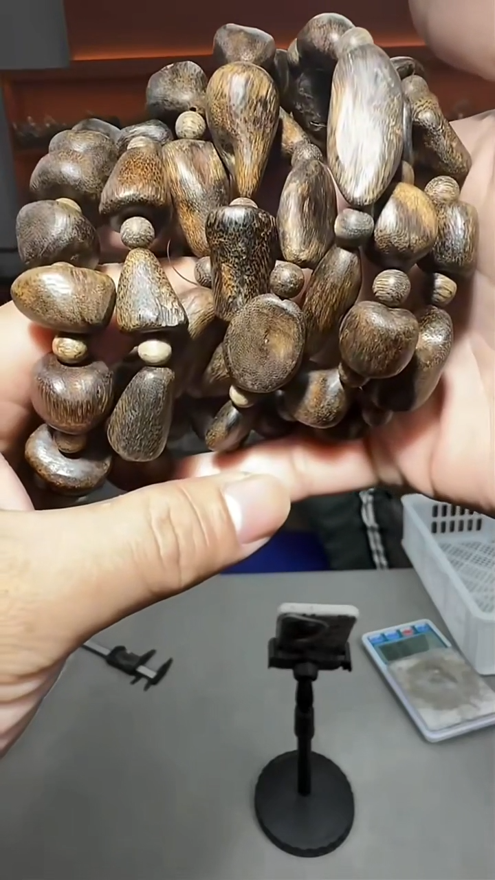 沉香手串a72号沉水多样性发一
