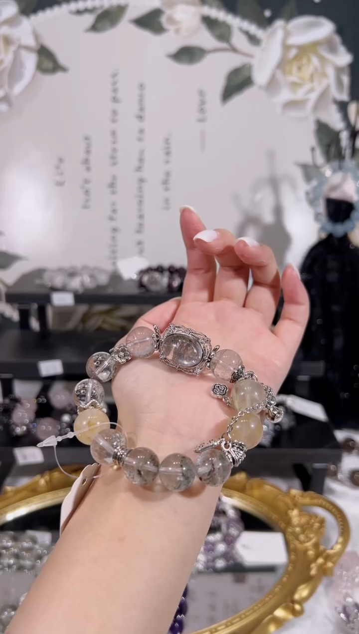 【闪购商品】水晶手链未镶嵌天然水晶默认微瑕 多样性发货发其一