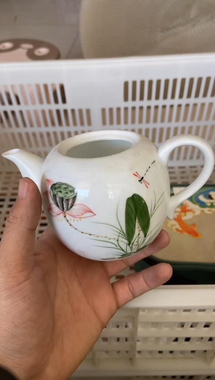 杯无运费险有瑕疵的摄影的产品有使用过的痕迹有点脏介意勿拍