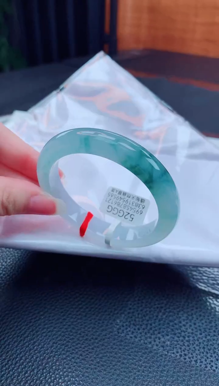 【闪购商品】翡翠手镯未镶嵌缅甸天然翡翠A货手镯