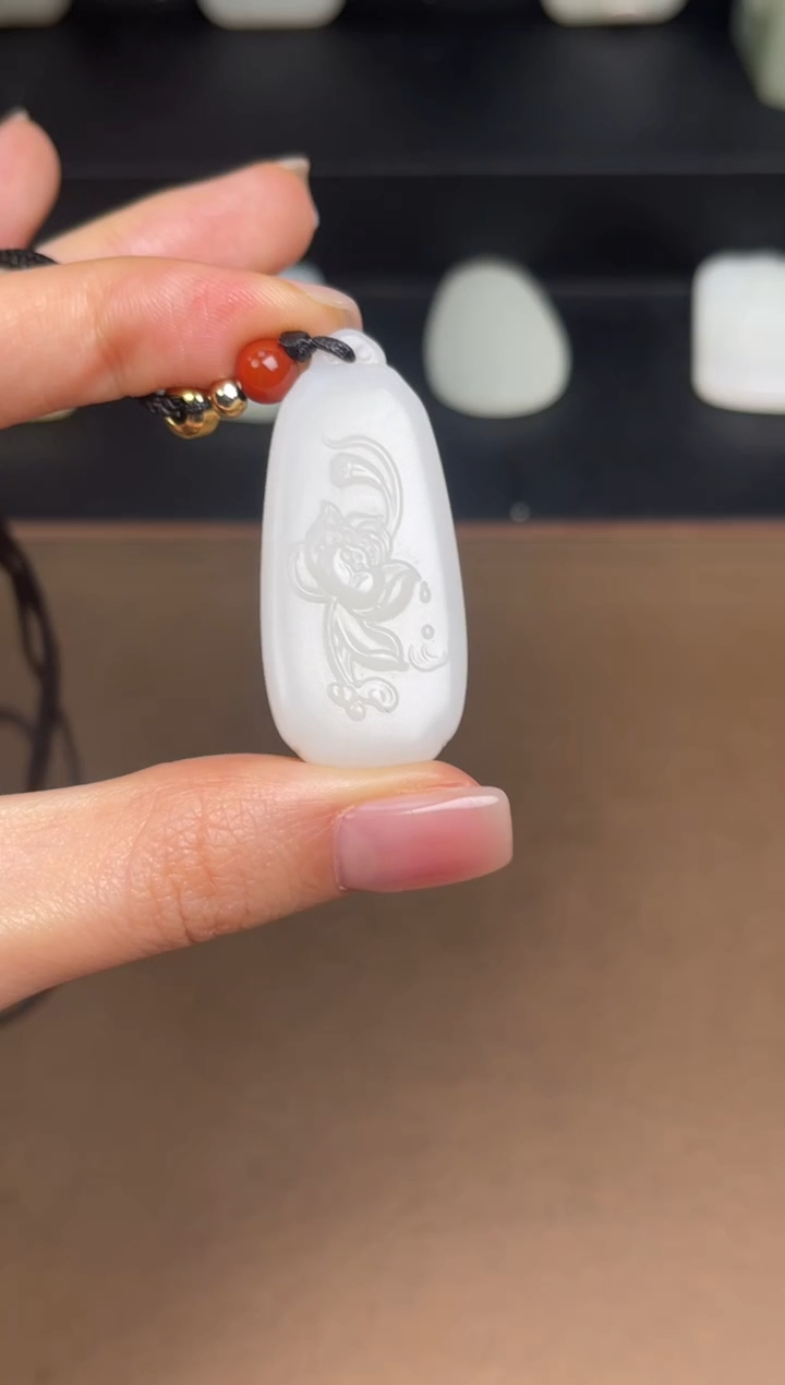 【闪购商品】和田玉颈饰未镶嵌14