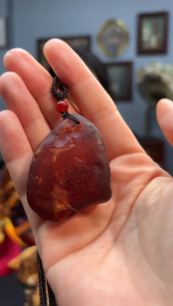 琥珀颈饰未镶嵌吊坠