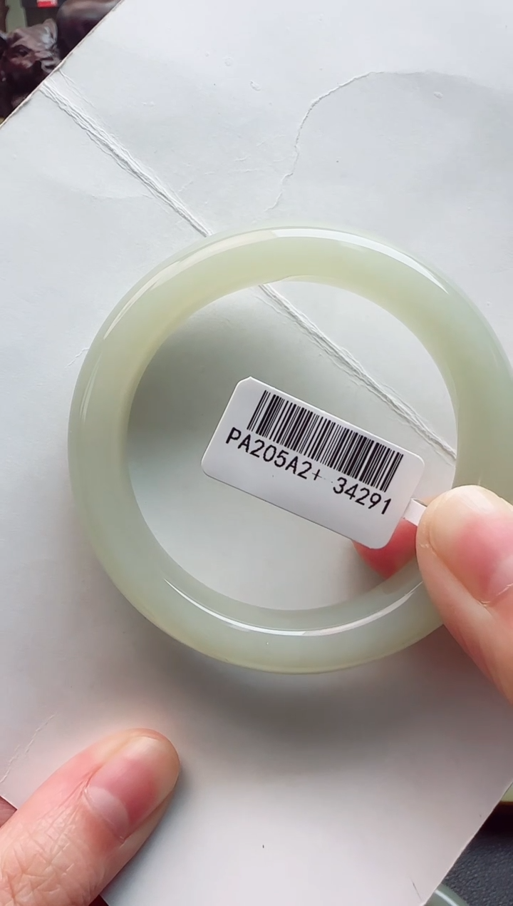 【闪购商品】和田玉手镯未镶嵌51+