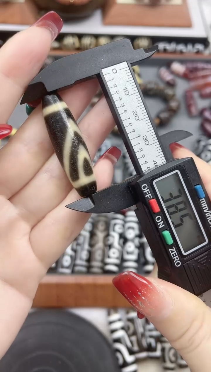 【闪购商品】玛瑙/玉髓珠珠未镶嵌一眼靠山