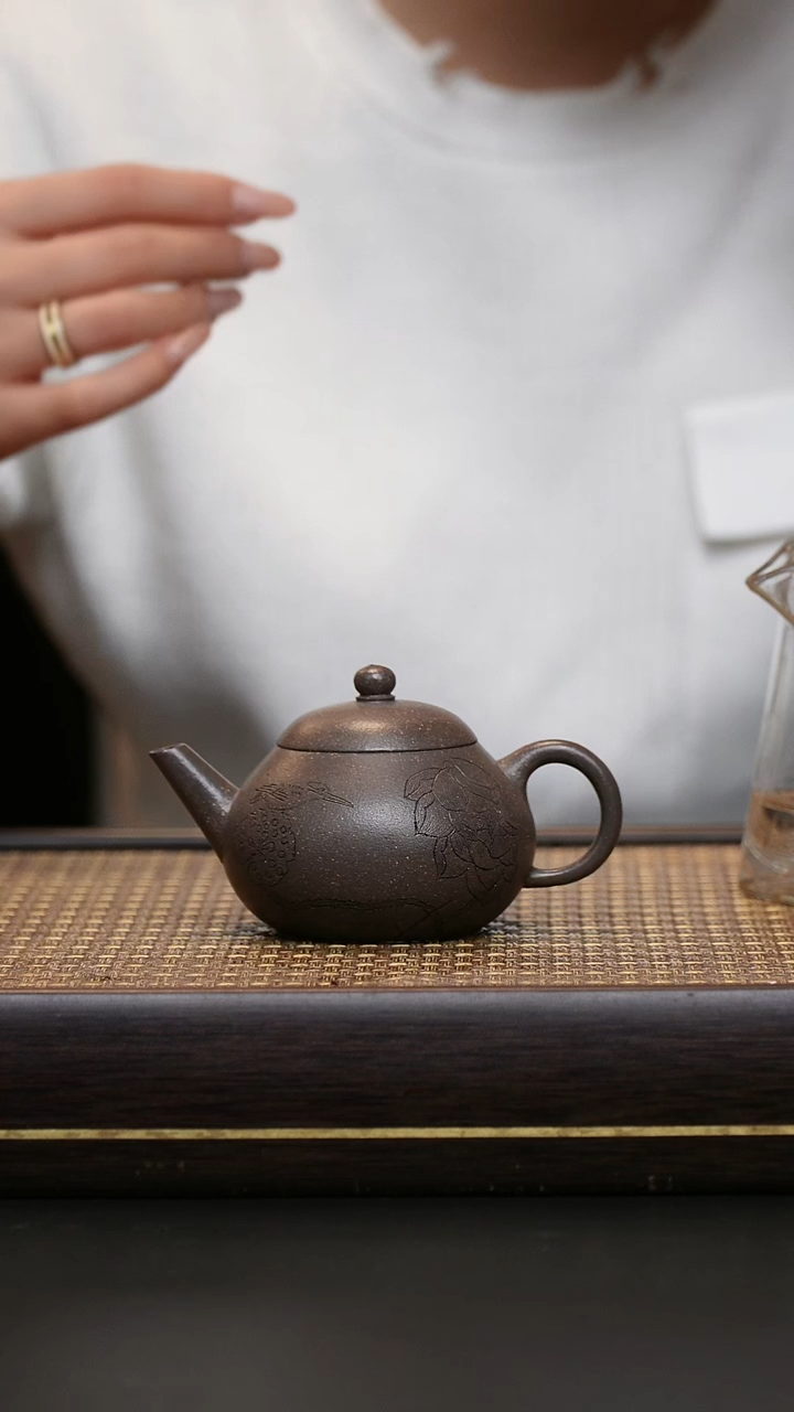 茶壶紫砂豆碧泥 水平 