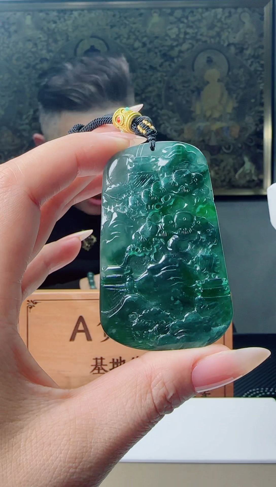 【闪购商品】翡翠颈饰未镶嵌11111111