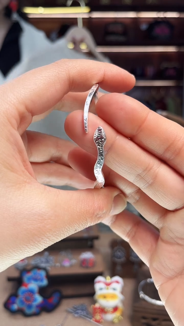 【闪购商品】织绣1981黔东南苗族刺绣