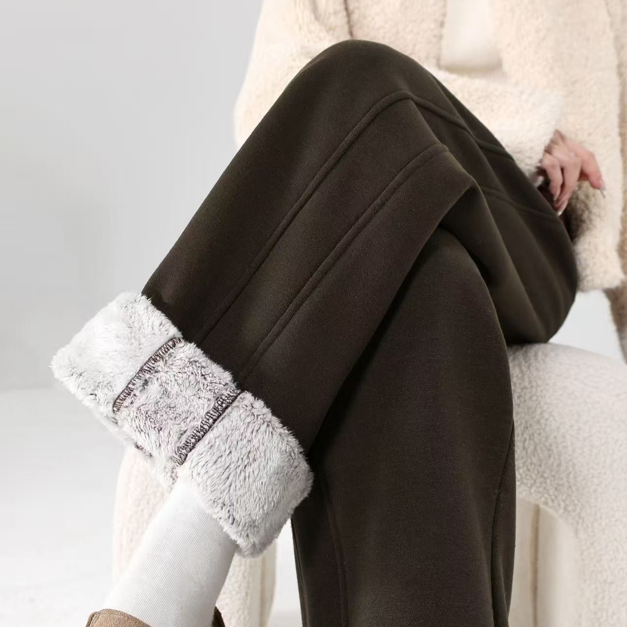 加绒直筒裤2025新款高腰垂感窄版阔腿裤冬季外穿棉裤含羊毛裤7981
