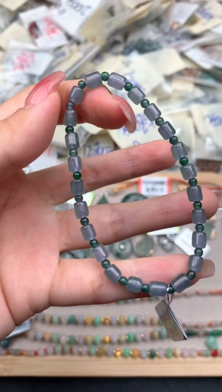 未镶嵌挂件翡翠一