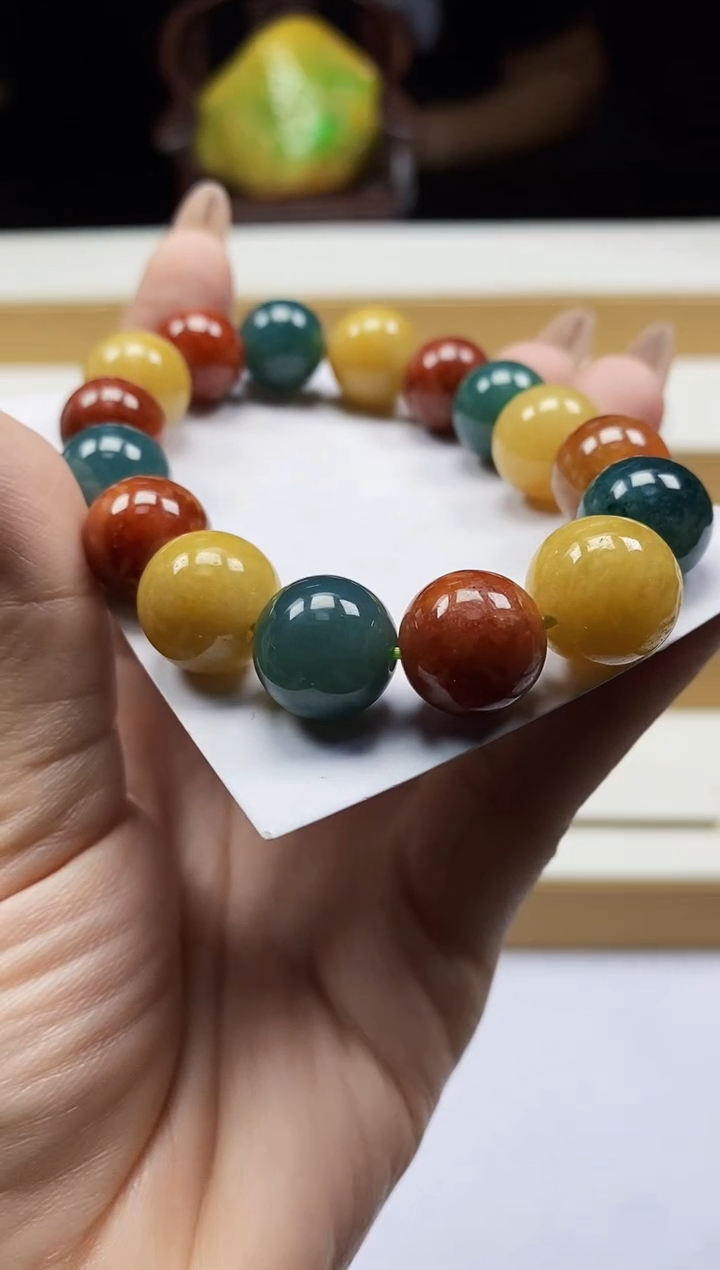 翡翠未镶嵌颈饰翡翠A货