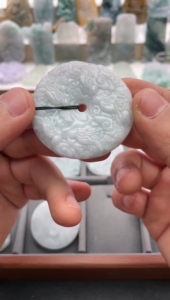 【闪购商品】翡翠颈饰未镶嵌..../1/16/45