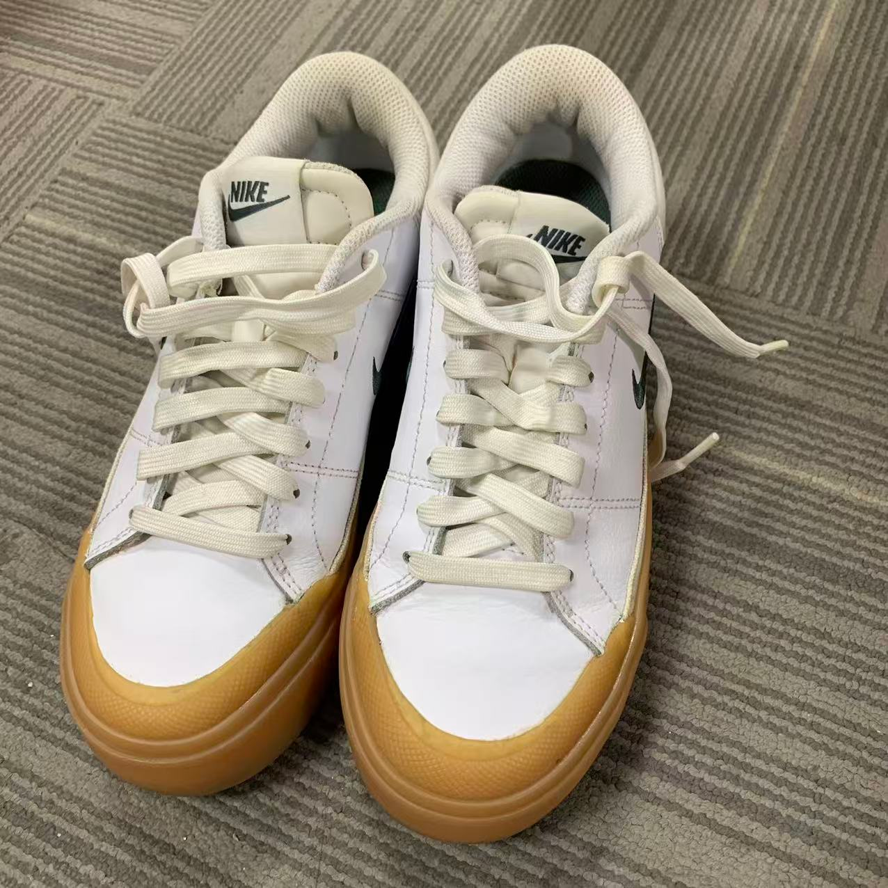 （瑕疵慎拍）NIKE耐克女鞋舒适百搭时尚休闲板鞋FV5526-100-37.5