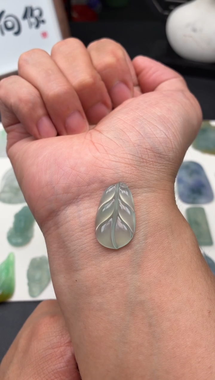 未镶嵌定制翡翠翡翠