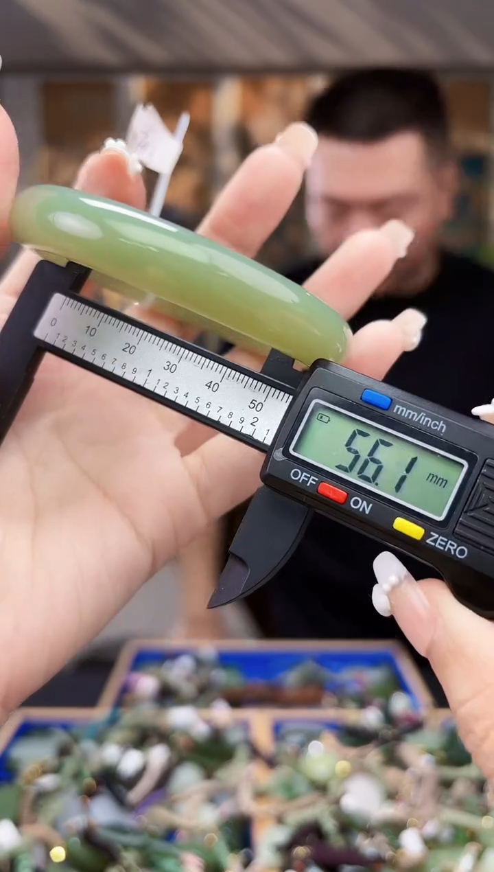 和田玉未镶嵌挂件拍一发一