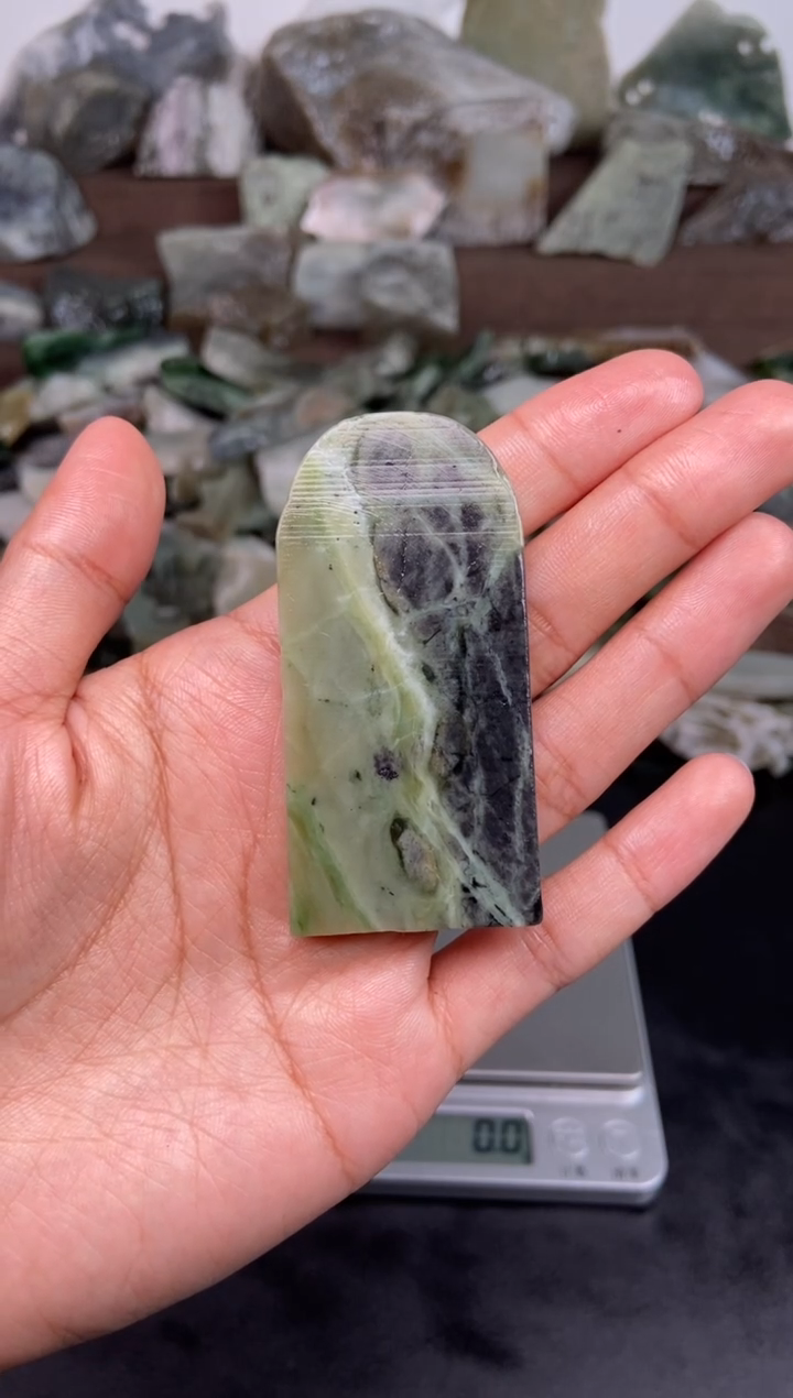 未镶嵌和田玉摆件18