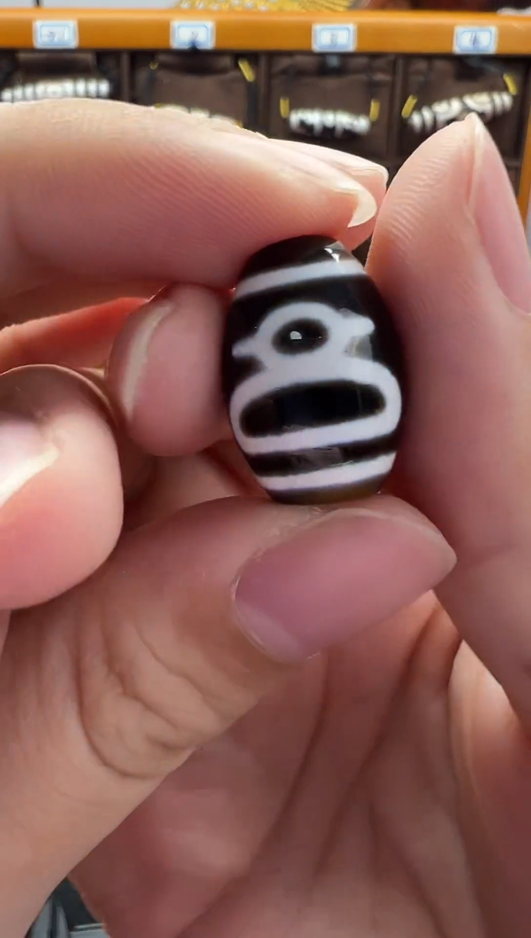 玛瑙/玉髓（覆膜）颈饰未镶嵌144.(微瑕)