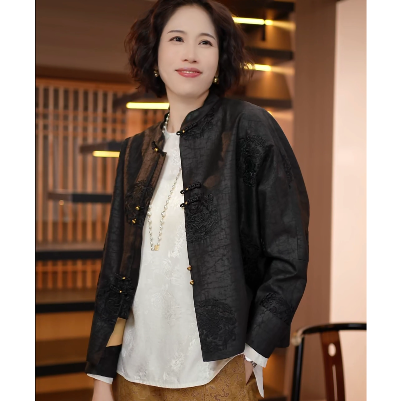 【深圳罗依】原创真丝短外套女桑蚕丝香云纱龟纹刺绣新中式长袖外套