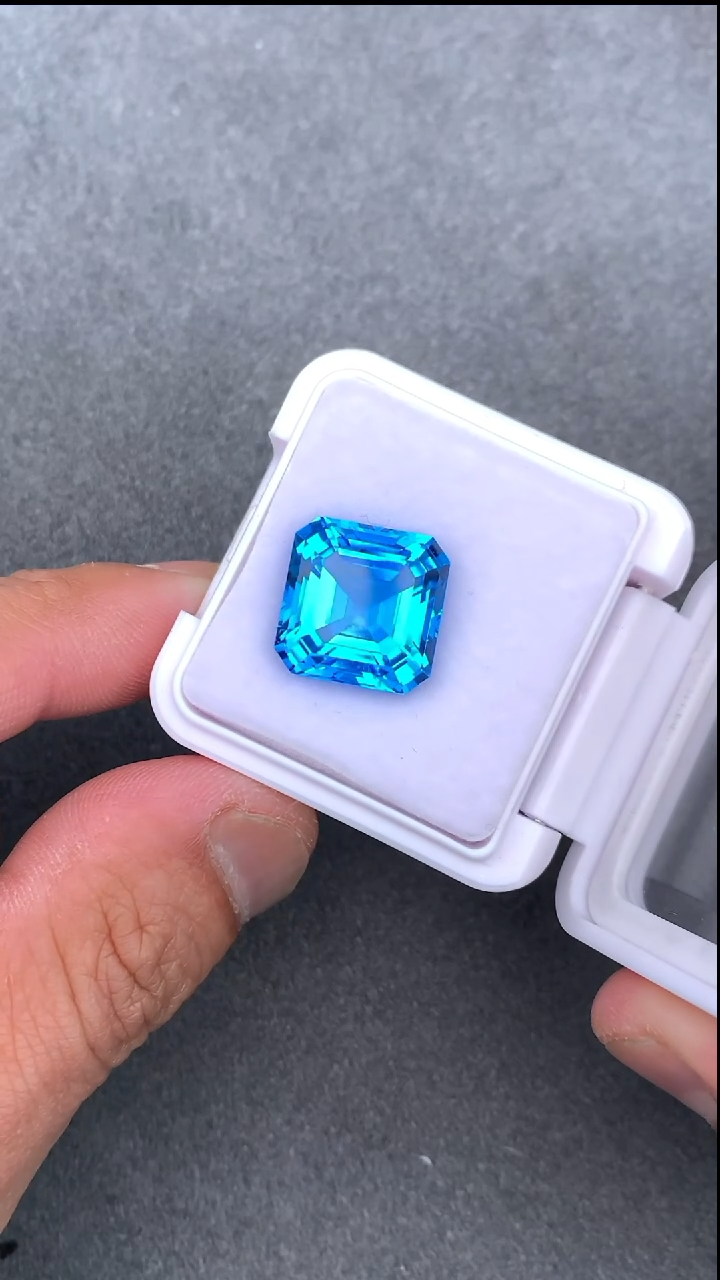 【闪购商品】托帕石裸石未镶嵌17.86克拉