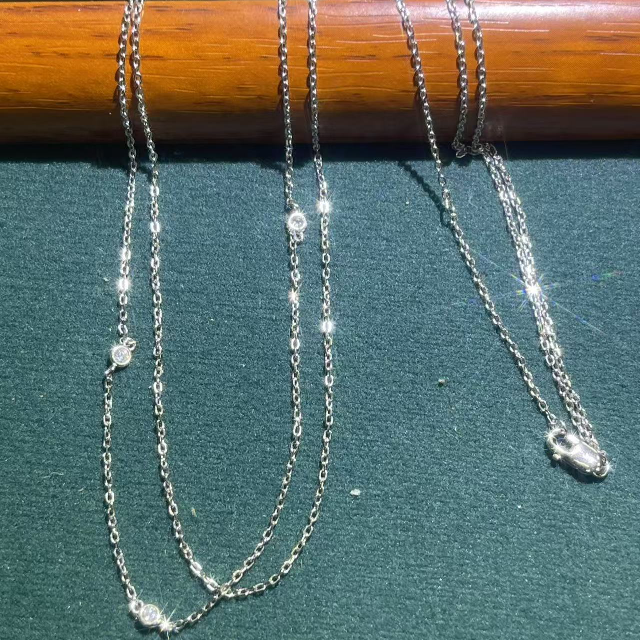 s8964白色气泡项链多样性发货