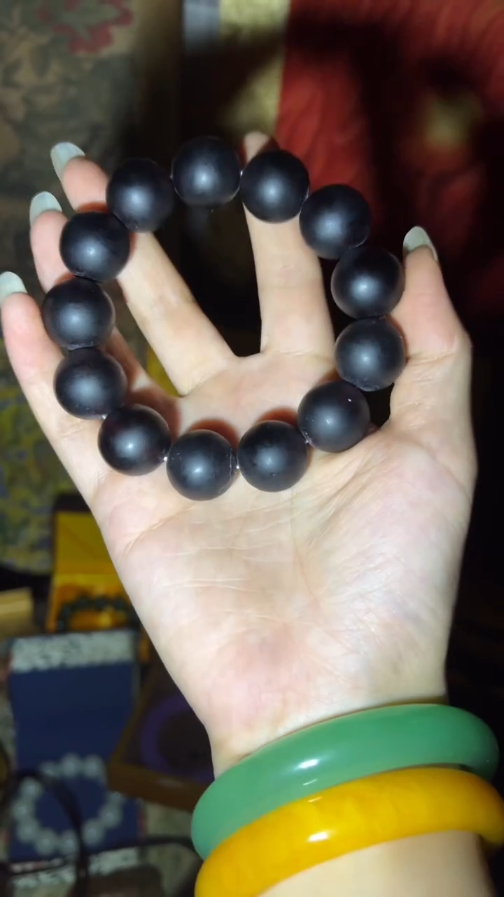 未镶嵌植物珀手串闪购高端商品链接