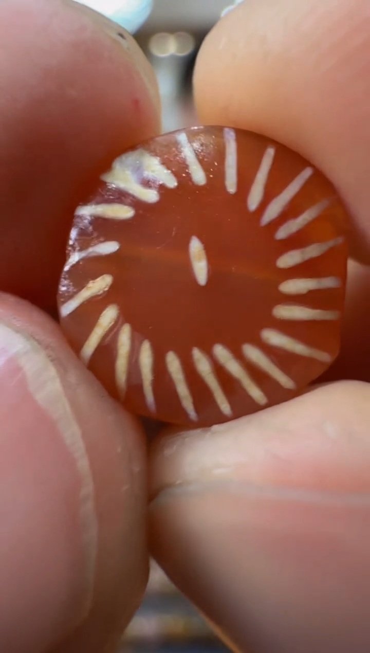 未镶嵌玛瑙/玉髓珠宝奇石镶蚀红玉髓板珠