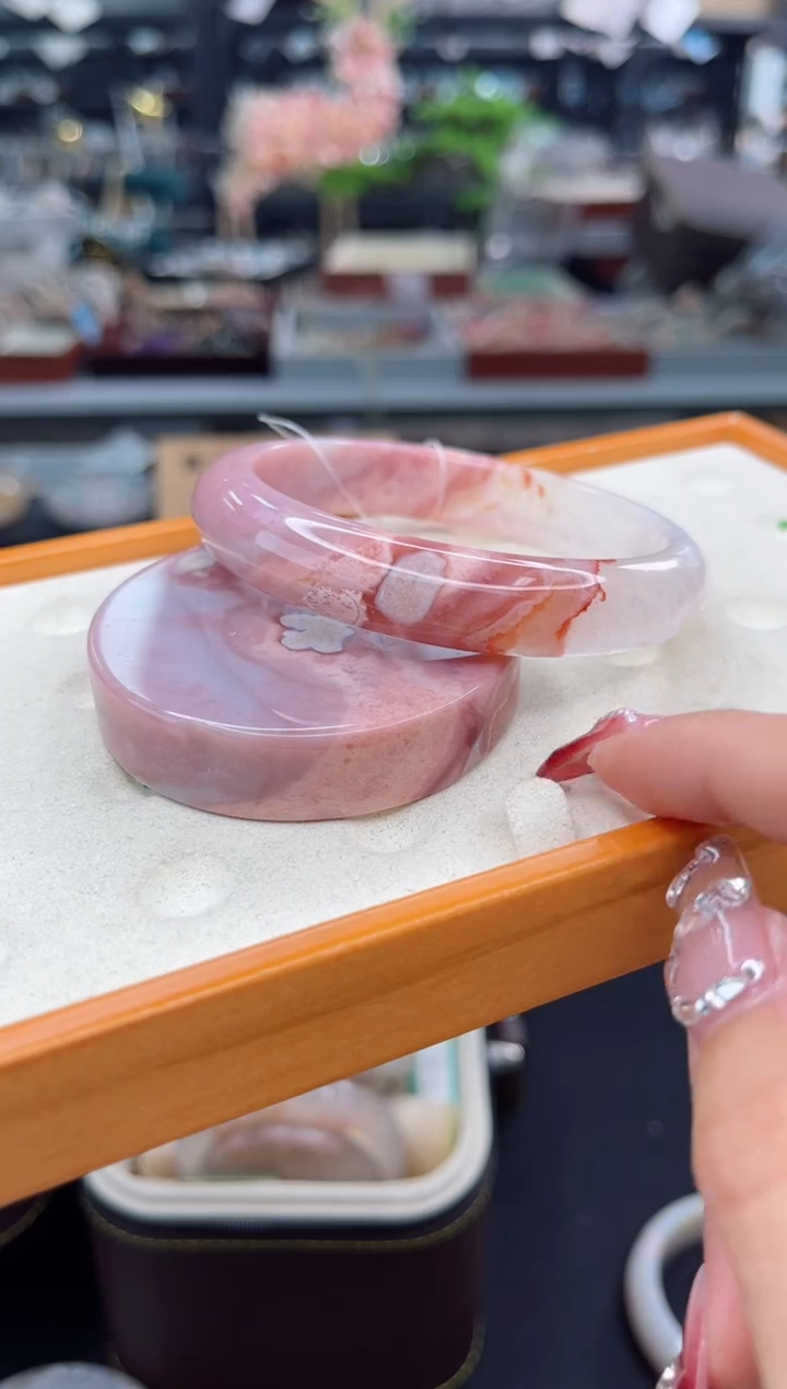 【闪购商品】石英质玉手镯未镶嵌62圈口（赠品镯心）645291