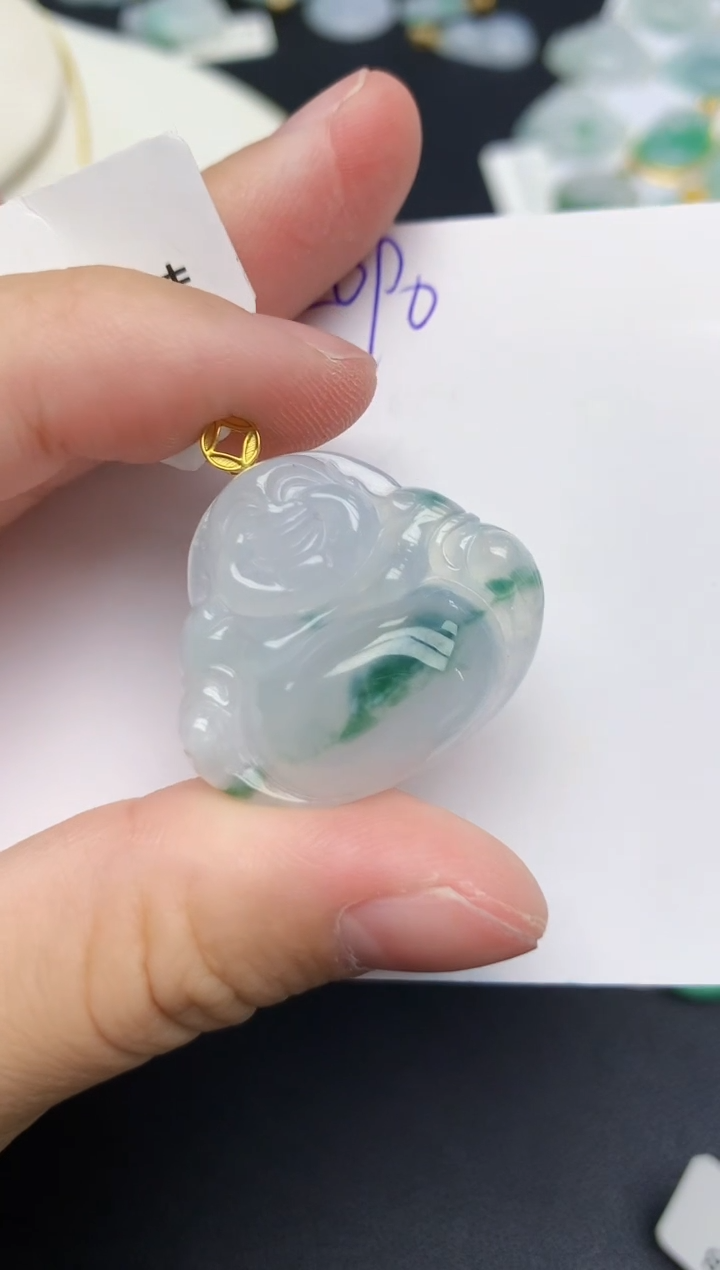 颈饰18K金镶嵌翡翠 天然缅甸A货翡翠百元以上9元证书费自理