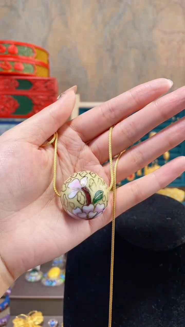 【闪购商品】景泰蓝3.0单珠加链子米色