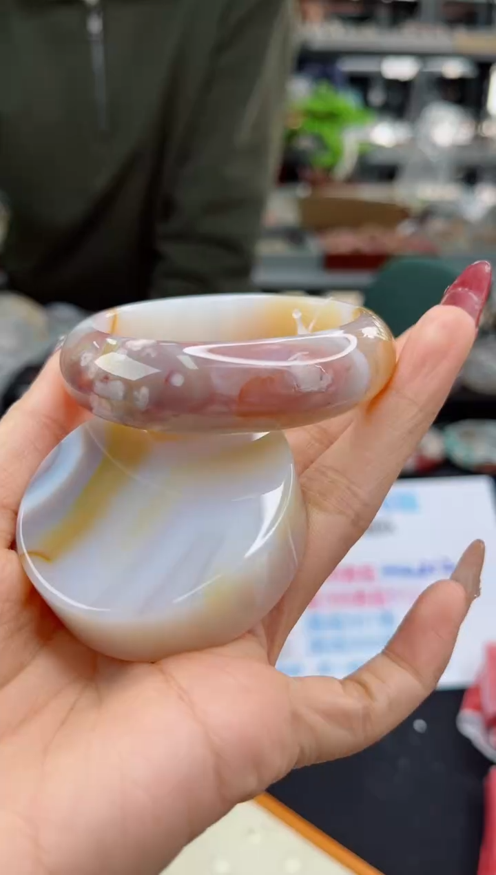 【闪购商品】石英质玉手镯未镶嵌54圈口（赠品镯心）3567124