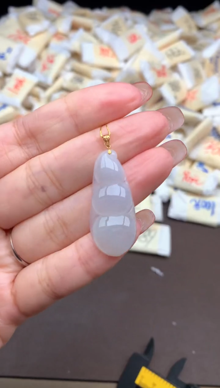 【闪购商品】翡翠挂件18K金镶嵌一